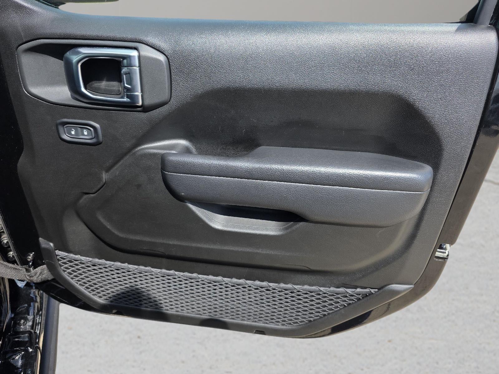 2025 Jeep Wrangler 4xe Willys