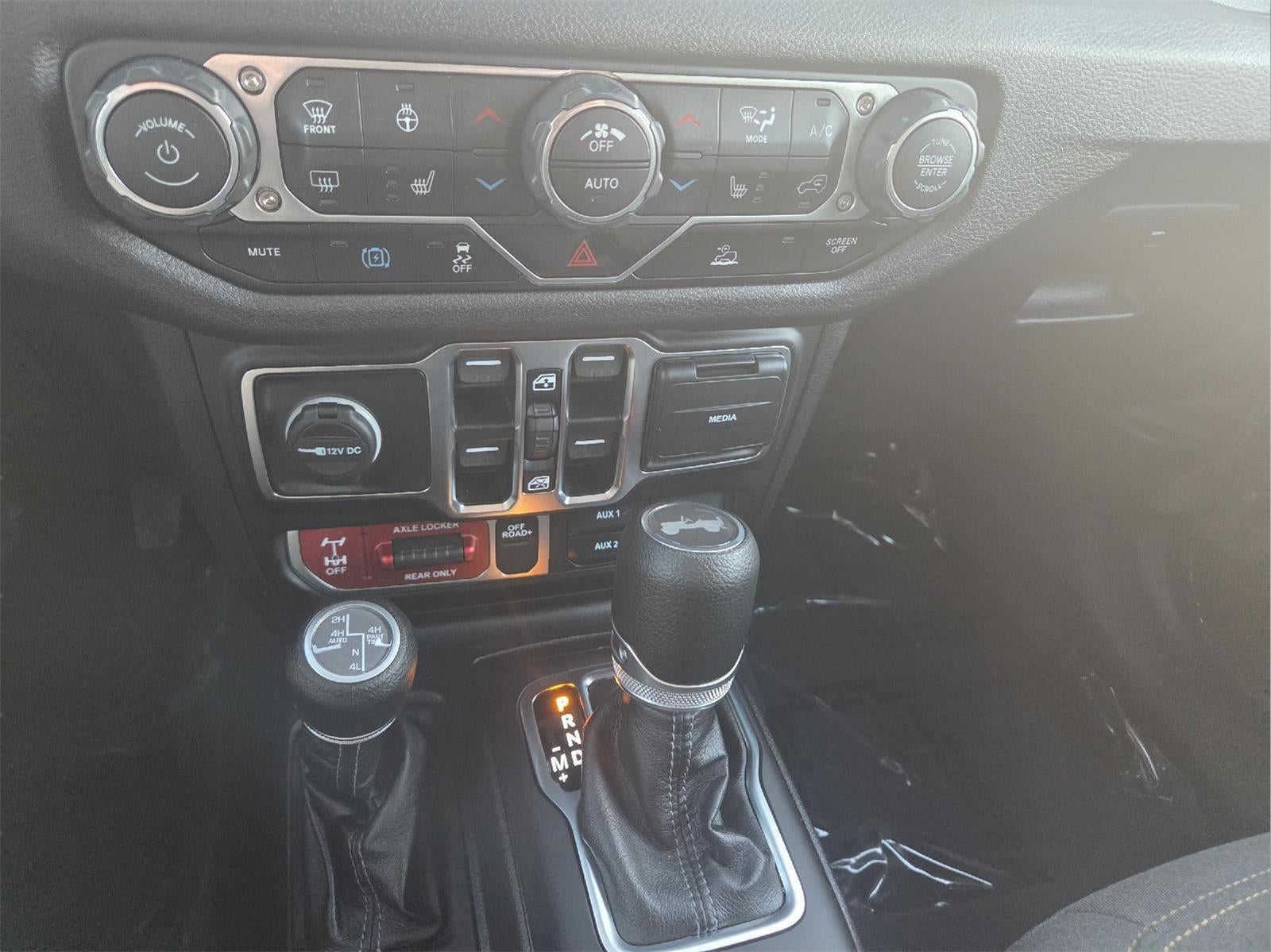 2025 Jeep Wrangler 4xe Willys