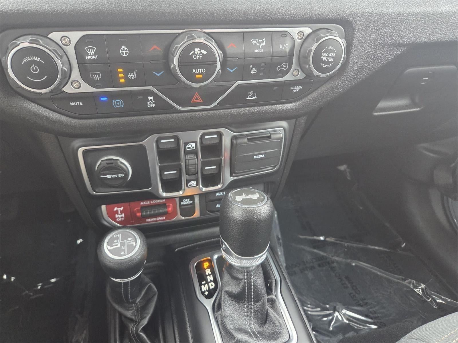 2025 Jeep Wrangler 4xe Willys