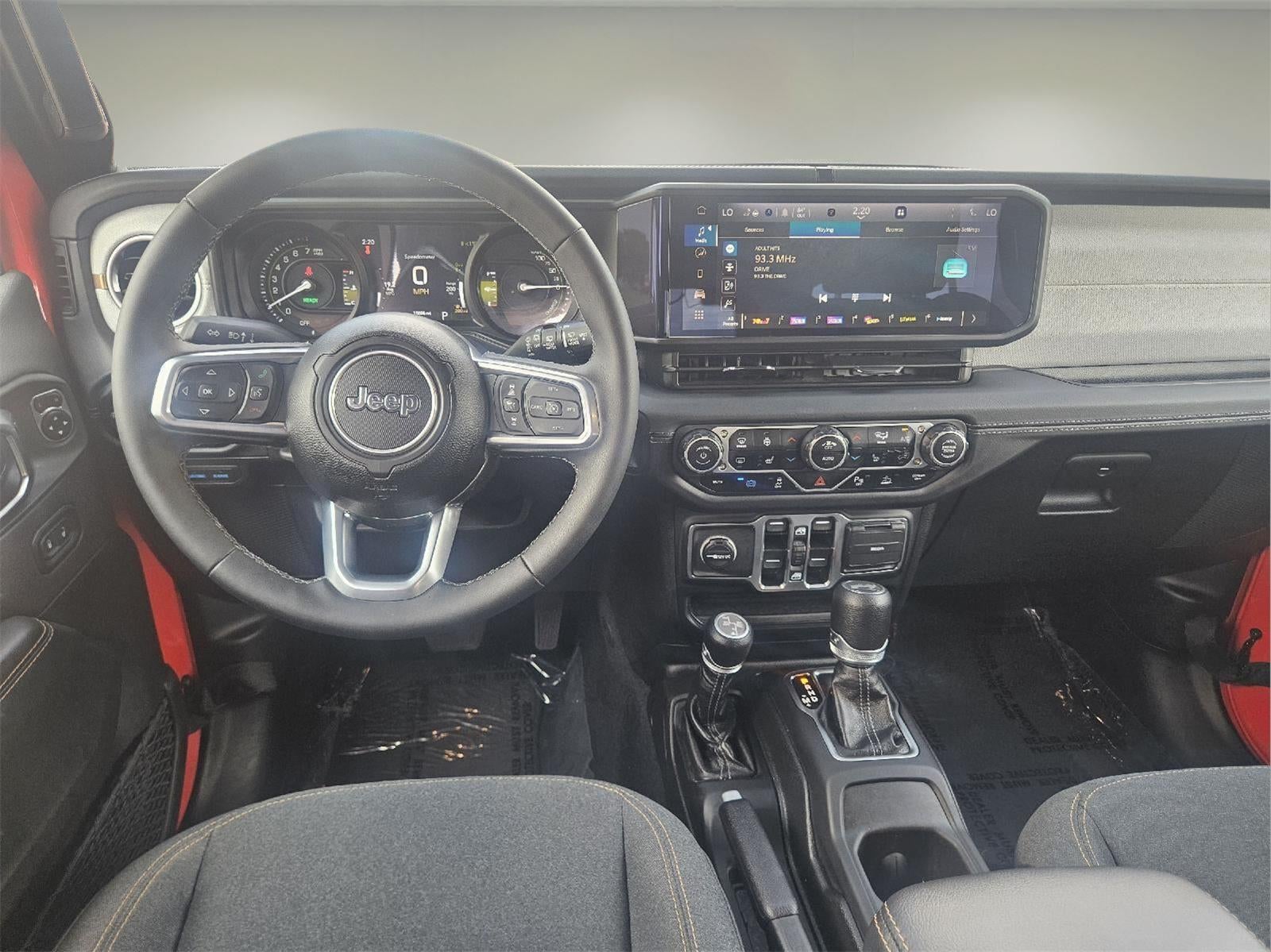 2025 Jeep Wrangler 4xe Sahara