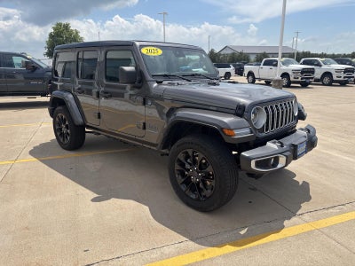 2025 Jeep Wrangler 4xe Sahara