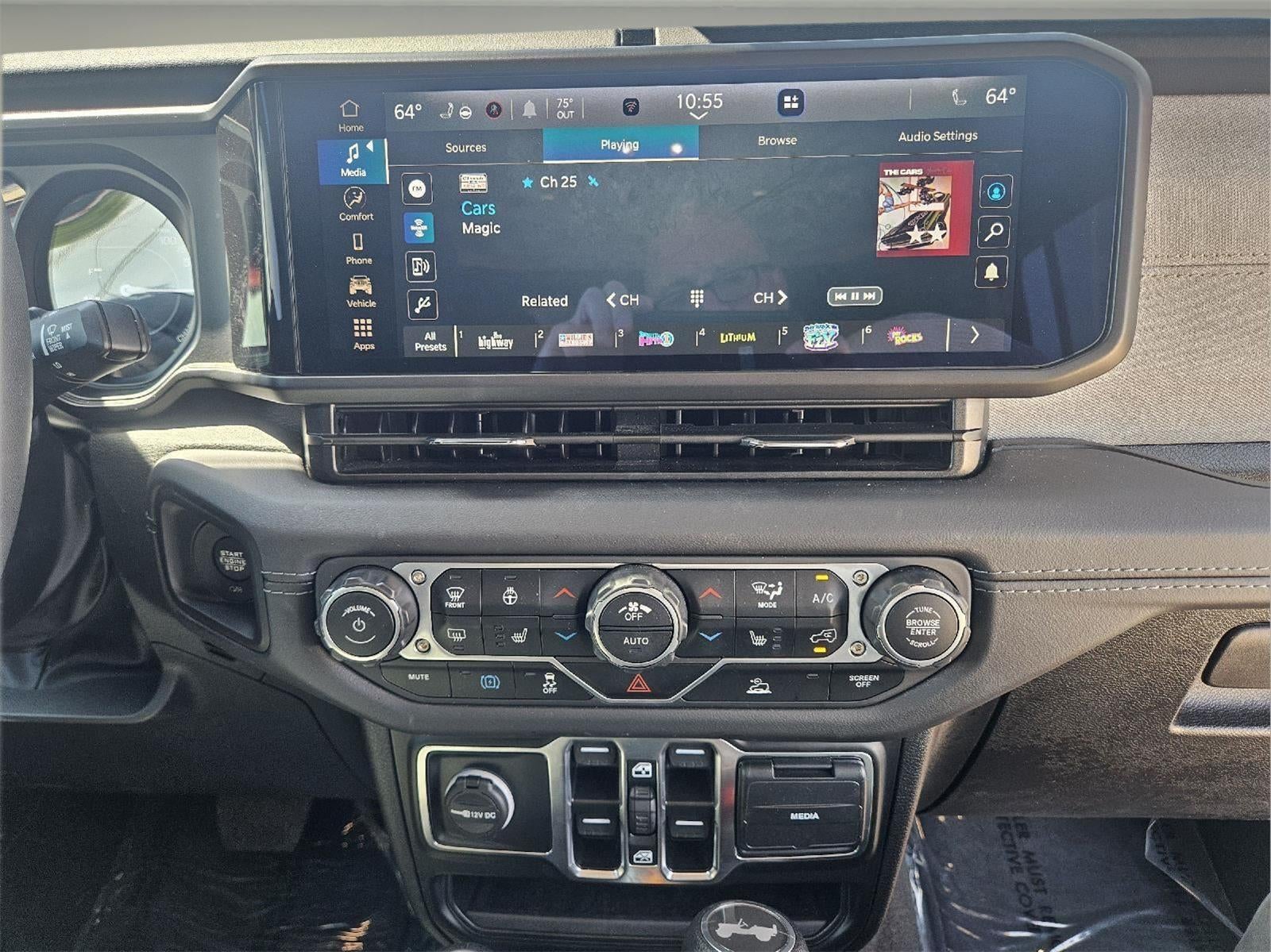 2025 Jeep Wrangler 4xe Sahara