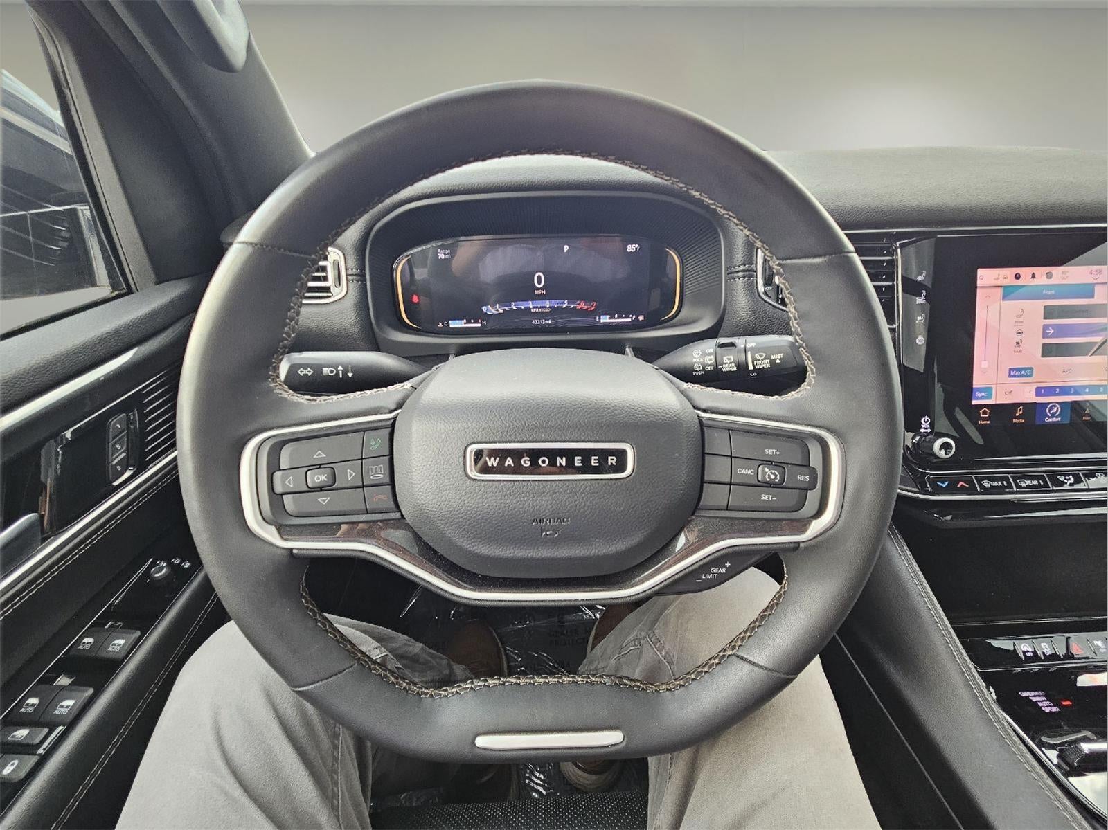 2023 Jeep Wagoneer Base 4X4