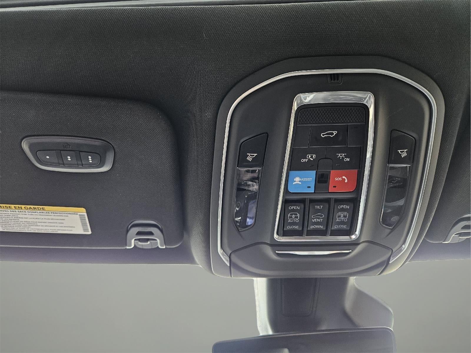 2023 Jeep Wagoneer Base 4X4