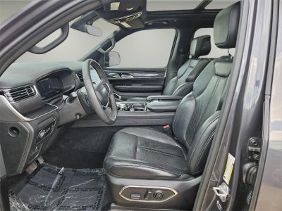 2023 Jeep Wagoneer Base 4X4