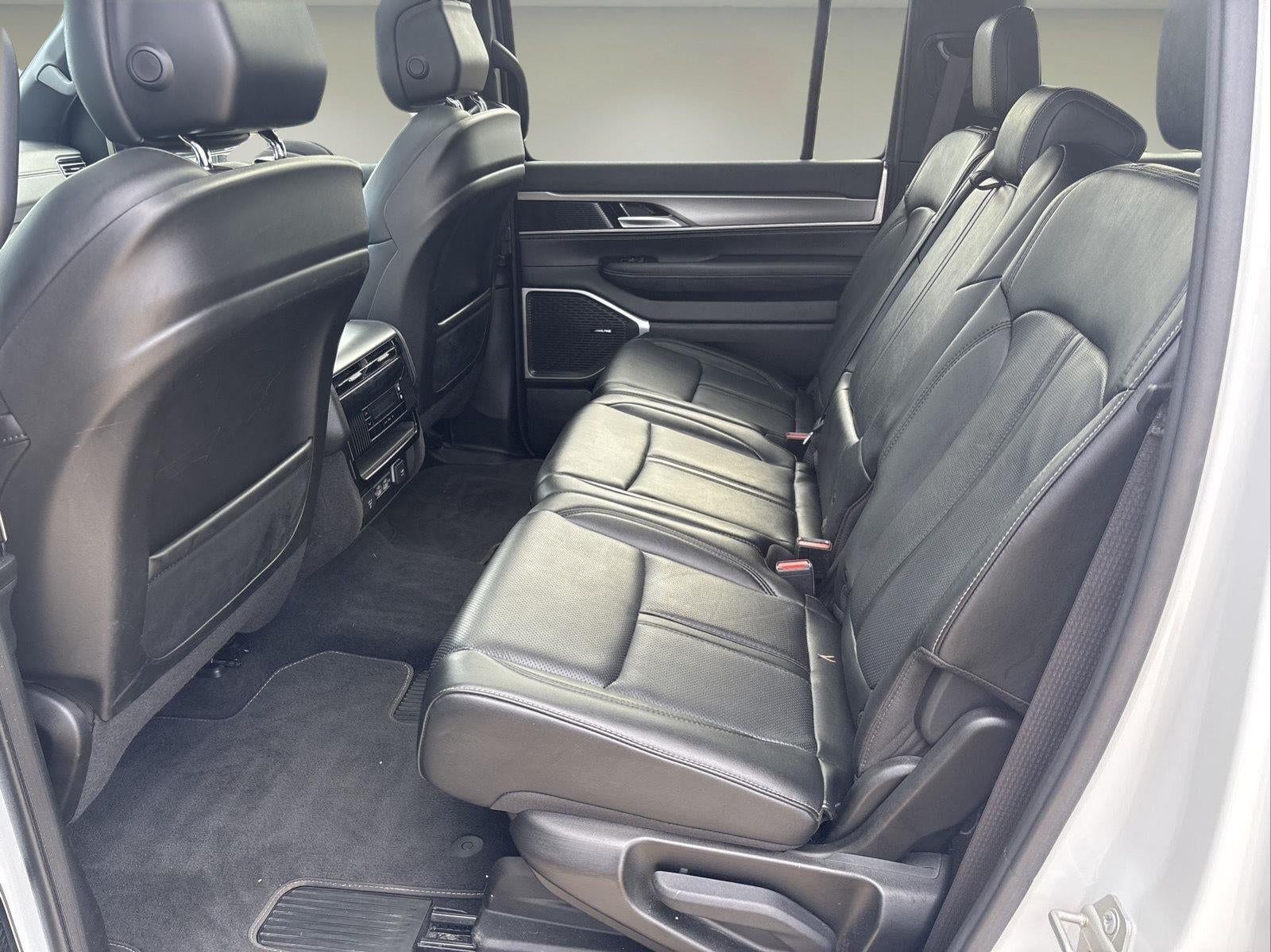 2023 Jeep Wagoneer Series II Carbide