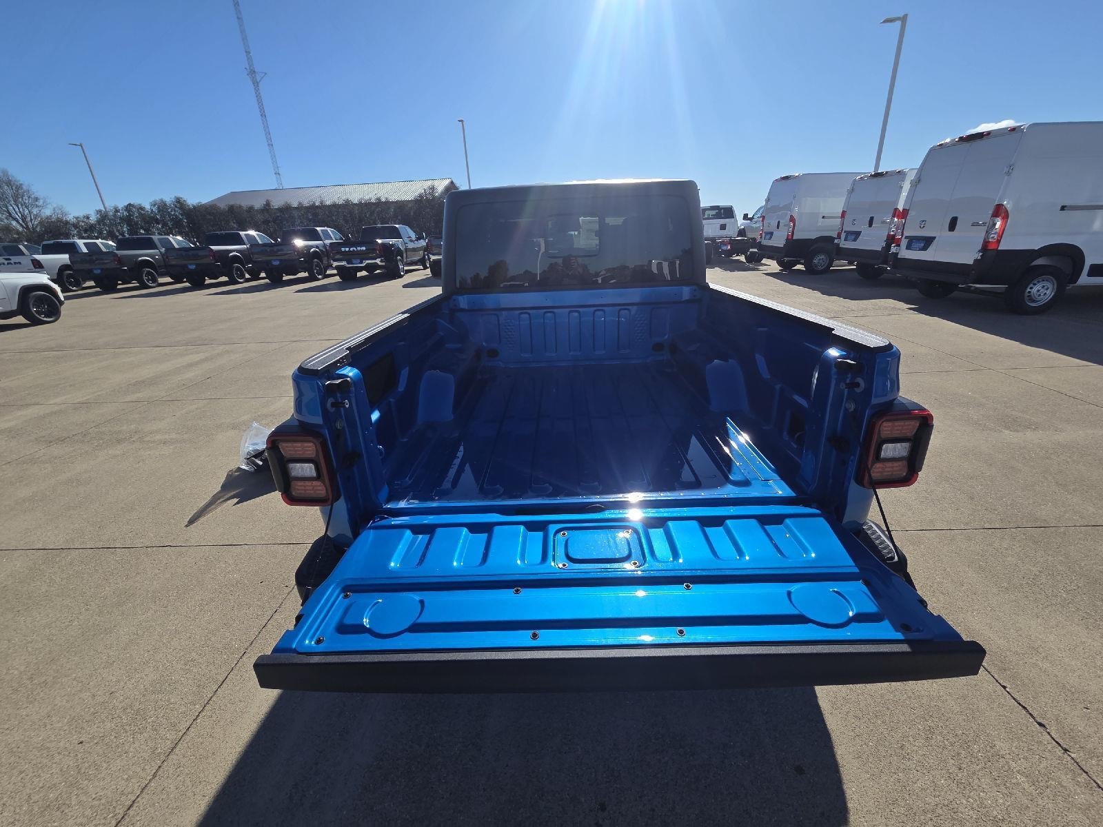 2026 Jeep Gladiator Willys