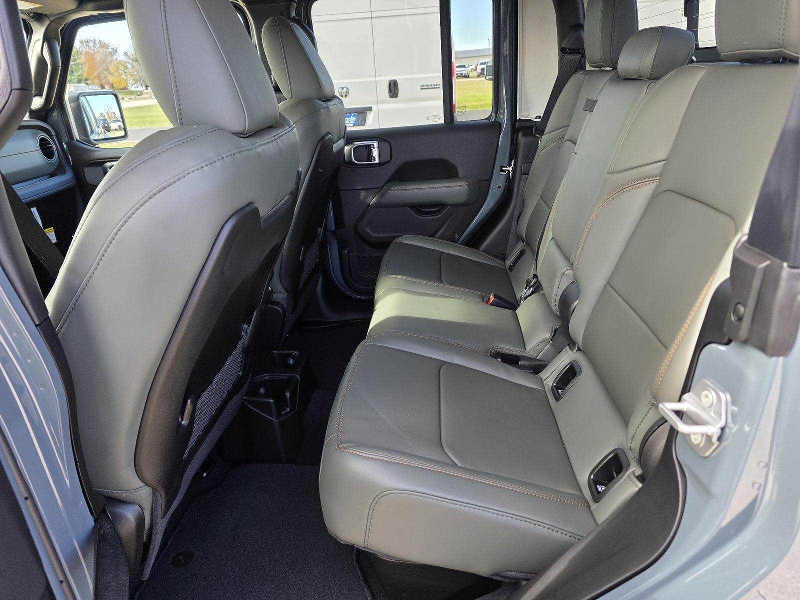 2026 Jeep Gladiator Mojave 4x4