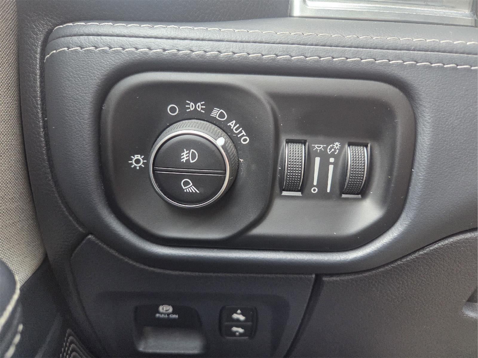 2023 RAM 1500 Limited