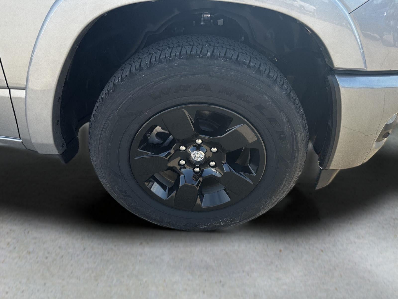 2025 RAM 1500 BIG HORN 4X4 CREW CAB 6'4