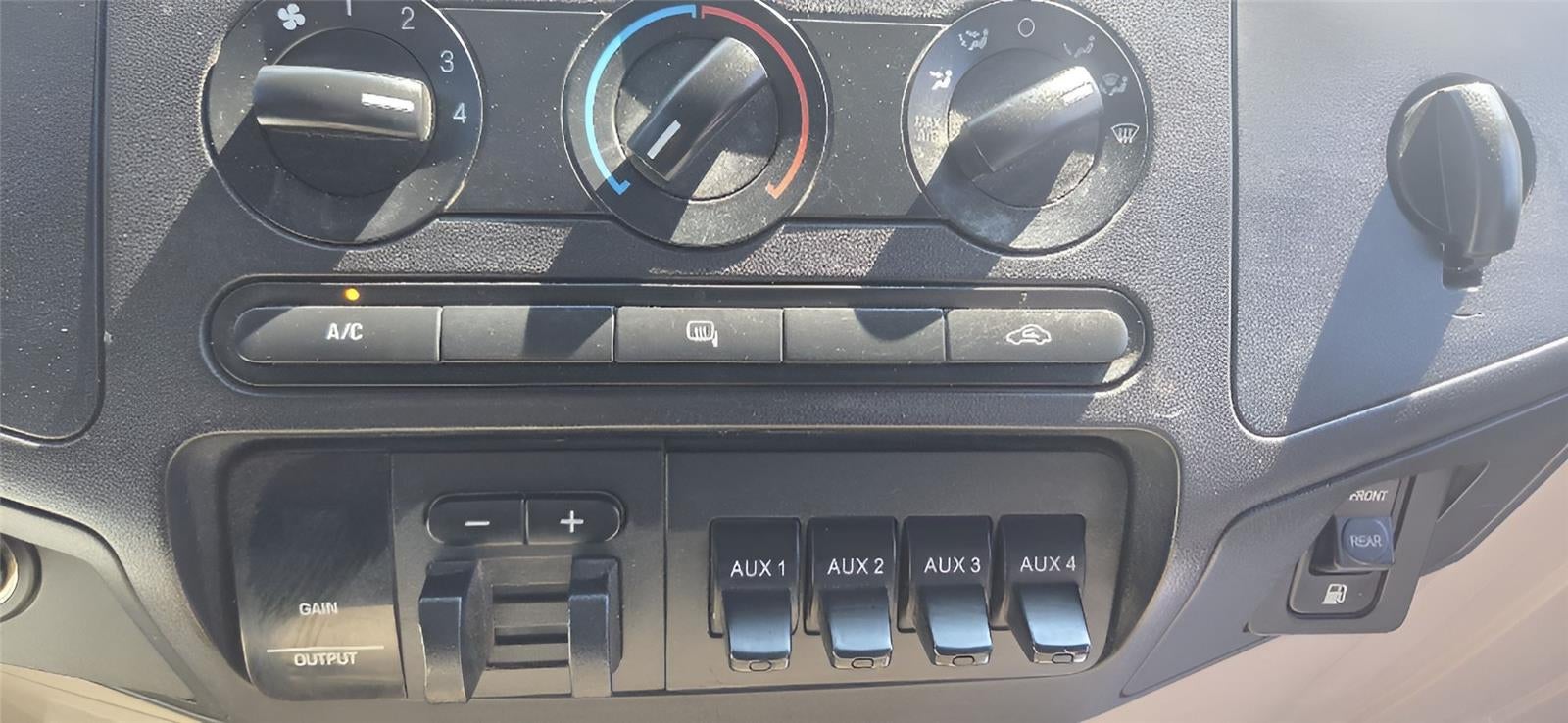 2008 Ford Super Duty F-550 DRW XL