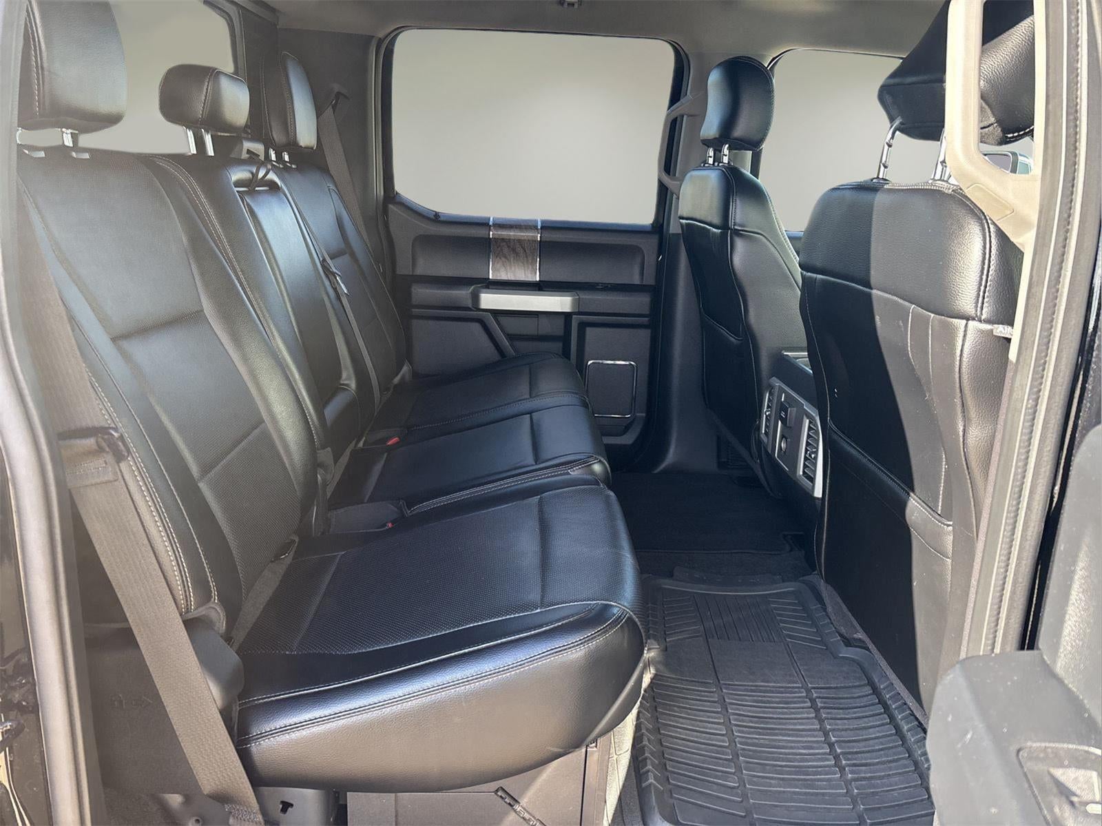 2017 Ford Super Duty F-250 Lariat