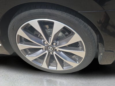 2019 Nissan Maxima Platinum