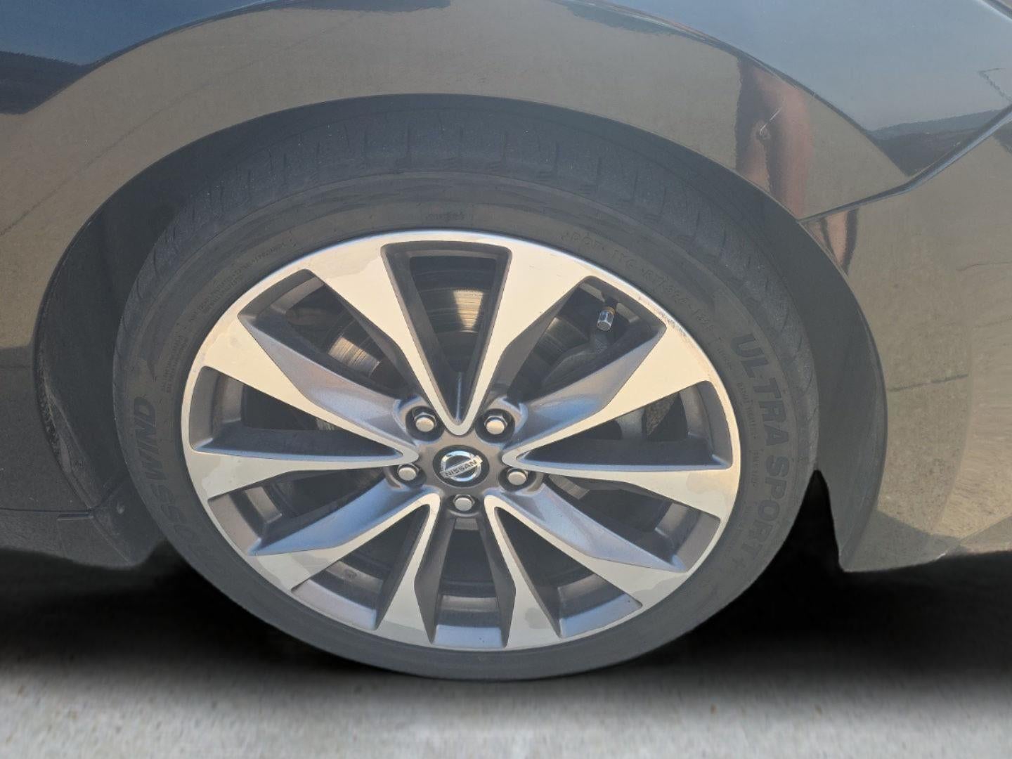 2019 Nissan Maxima Platinum