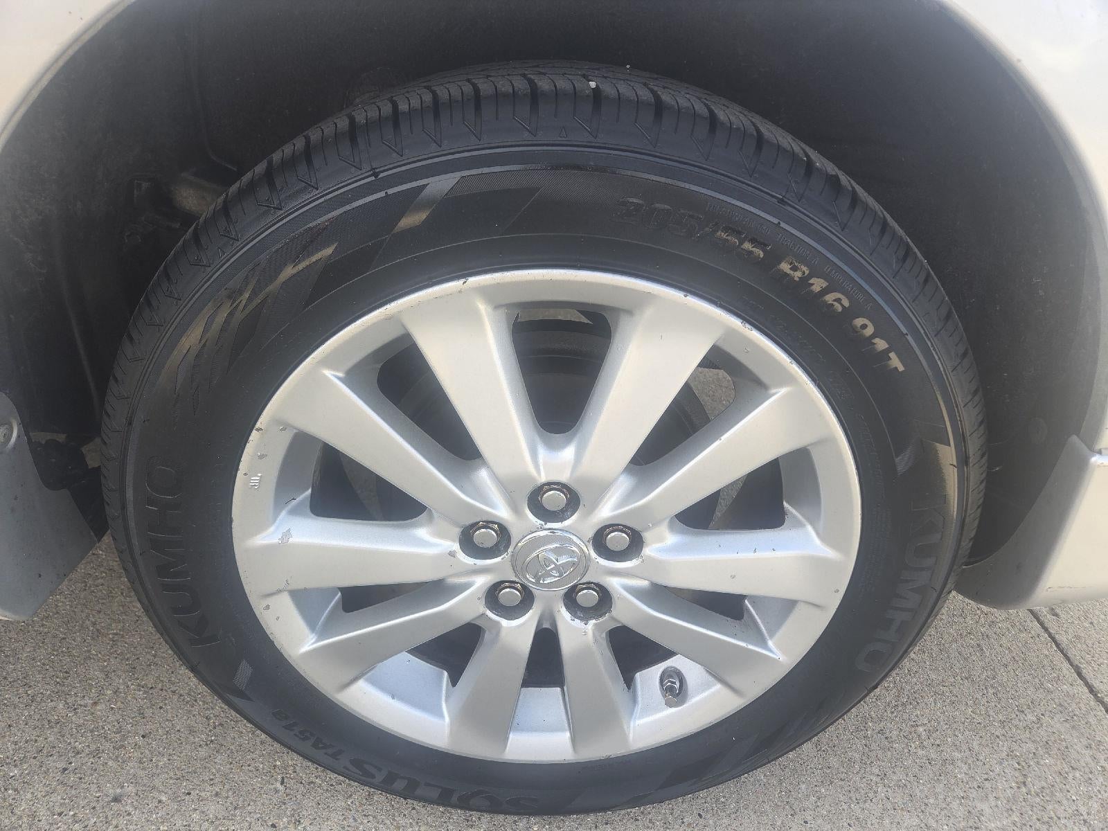 2010 Toyota COROLLA SEDAN