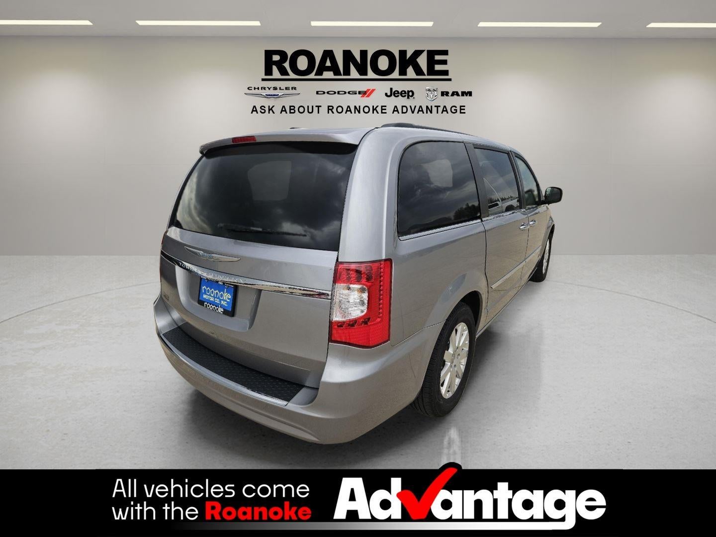 2015 Chrysler Town & Country Touring