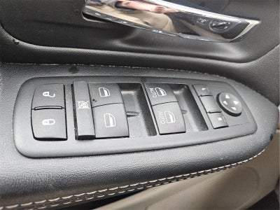 2015 Chrysler Town & Country Touring