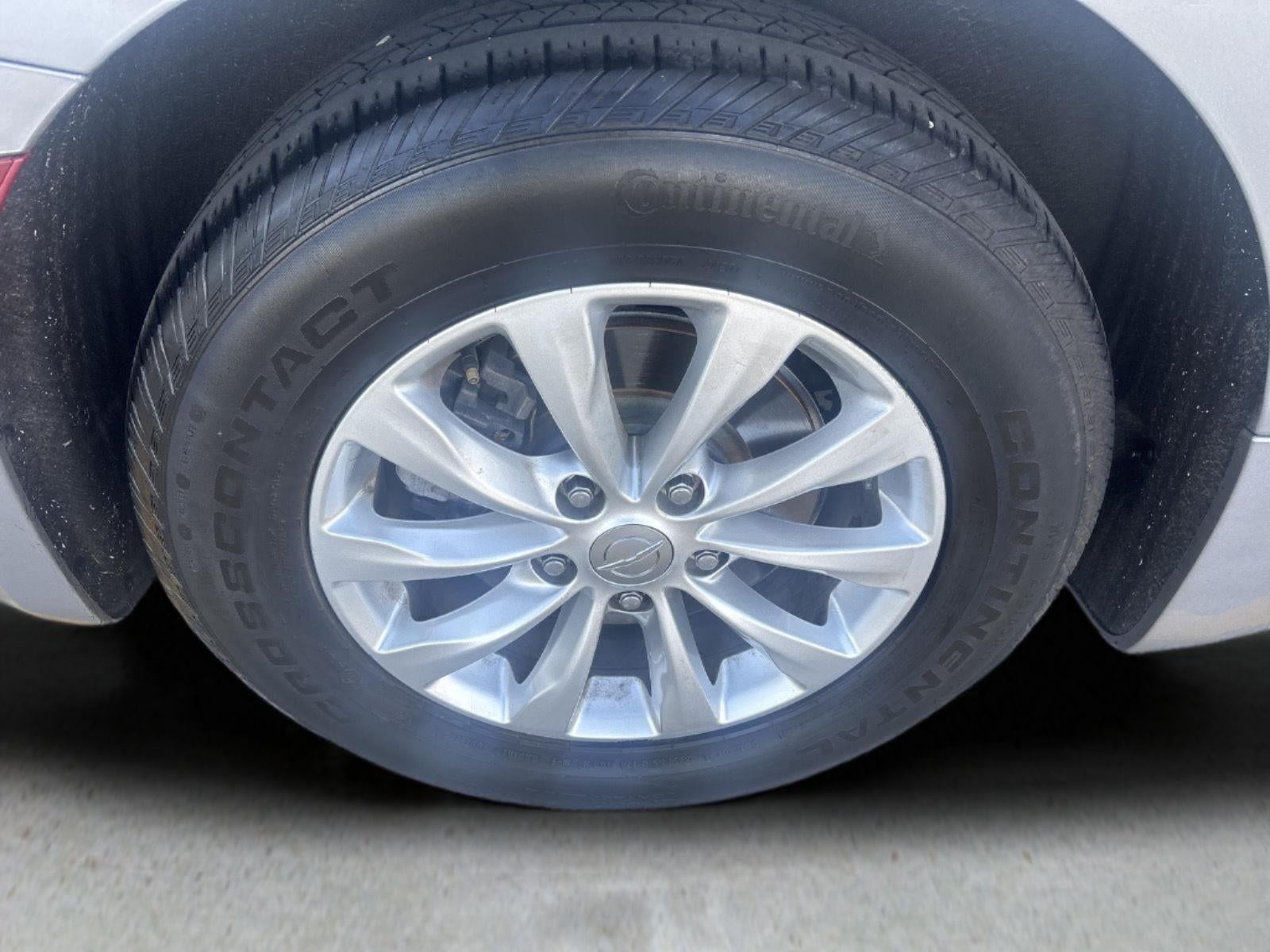 2018 Chrysler Pacifica Touring-L