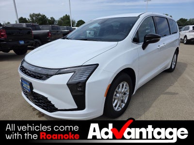 2027 Chrysler Pacifica Select