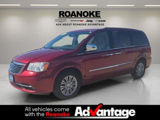 2013 Chrysler Town &amp; Country Touring-L