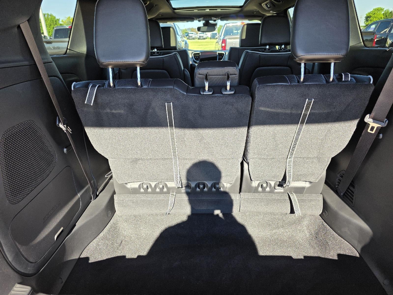 2027 Chrysler Pacifica Limited