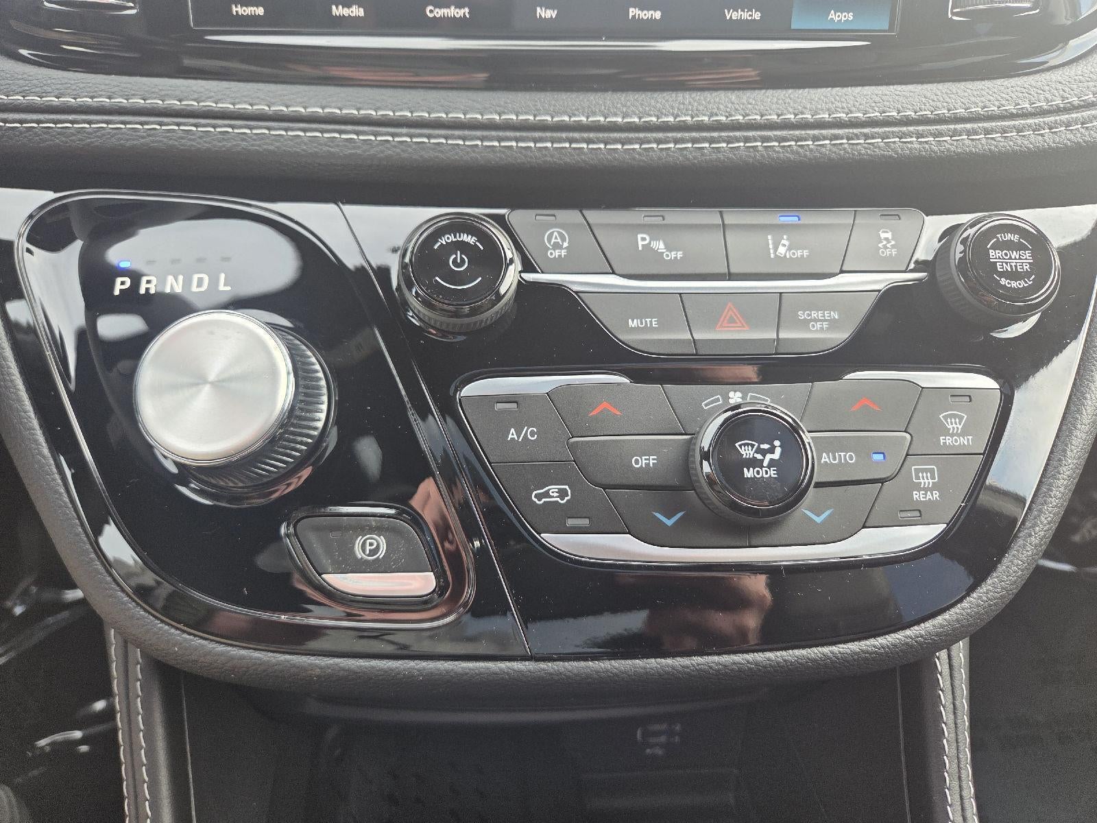 2026 Chrysler Pacifica Limited