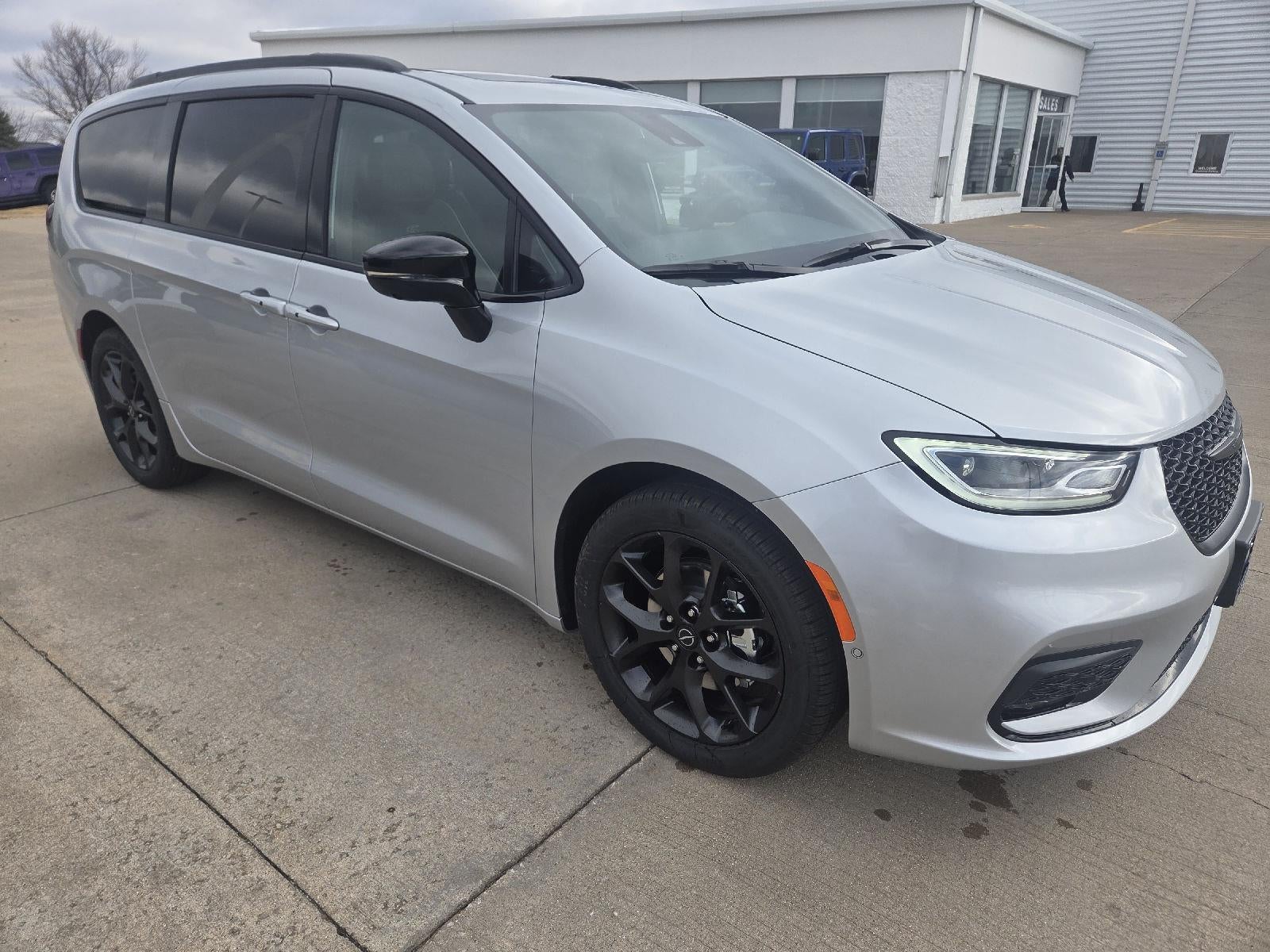 2026 Chrysler Pacifica Limited