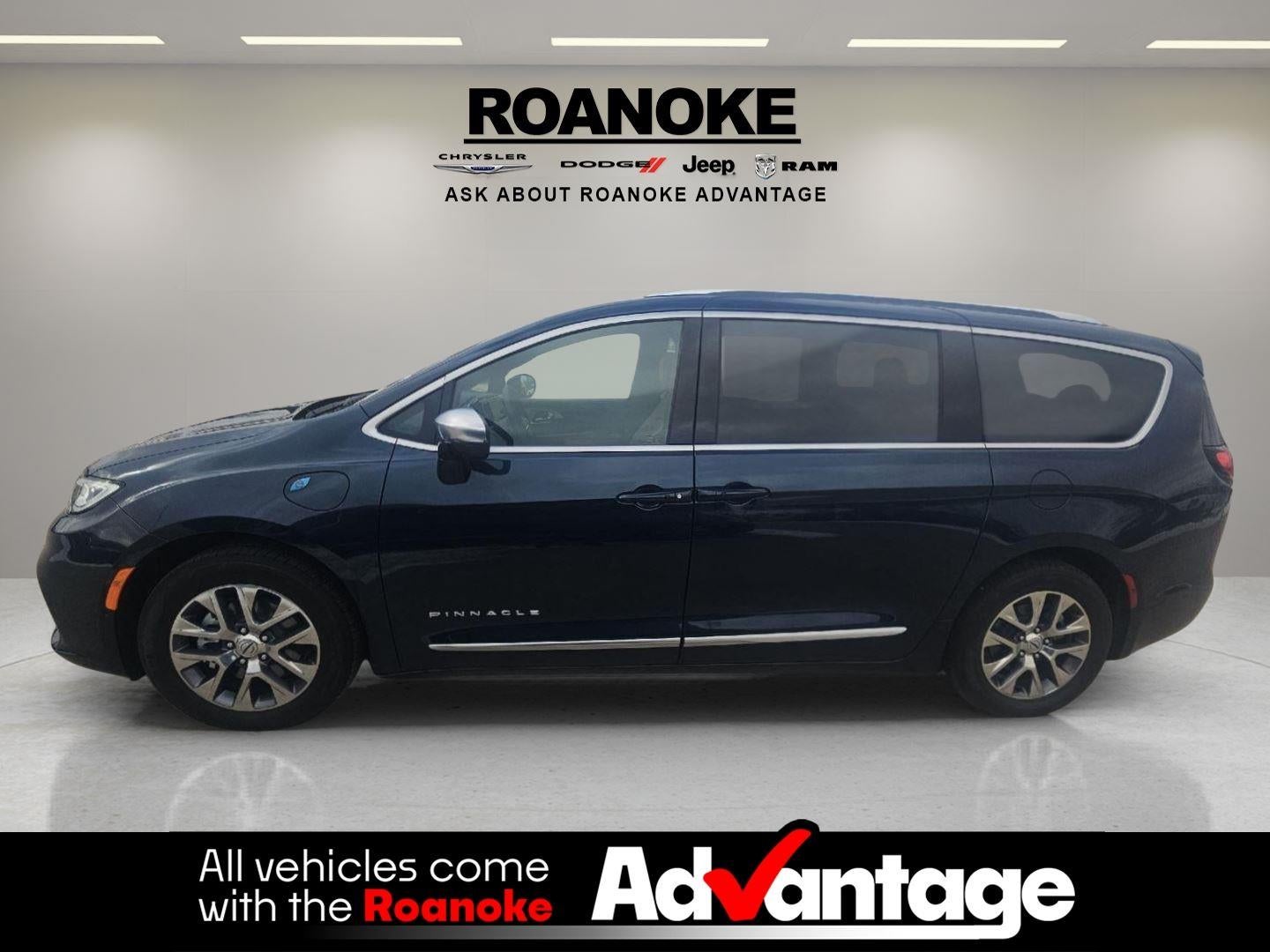 2025 Chrysler Pacifica Hybrid Pinnacle