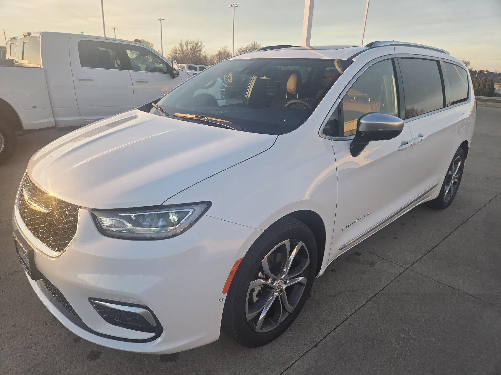 2026 Chrysler Pacifica Pinnacle