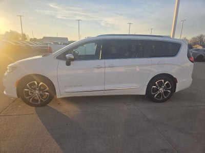 2026 Chrysler Pacifica Pinnacle