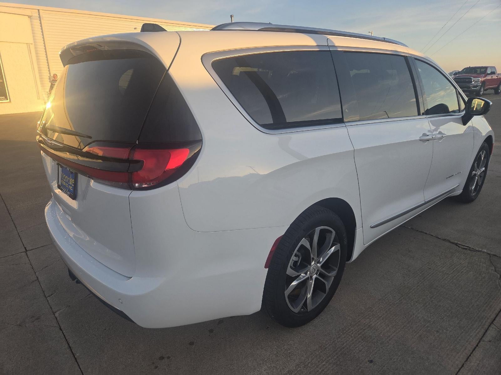 2026 Chrysler Pacifica Pinnacle