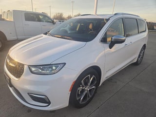 2026 Chrysler Pacifica Pinnacle