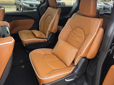 2026 Chrysler Pacifica Pinnacle