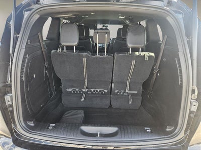 2025 Chrysler Pacifica Hybrid Select