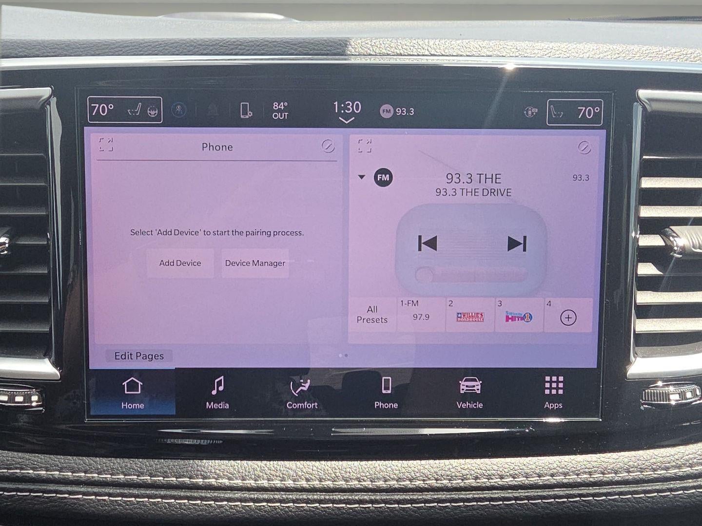 2025 Chrysler Pacifica Hybrid Premium S Appearance Pkg