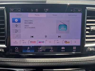 2025 Chrysler Pacifica Hybrid Premium S Appearance Pkg