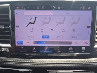 2025 Chrysler Pacifica Hybrid Premium S Appearance Pkg