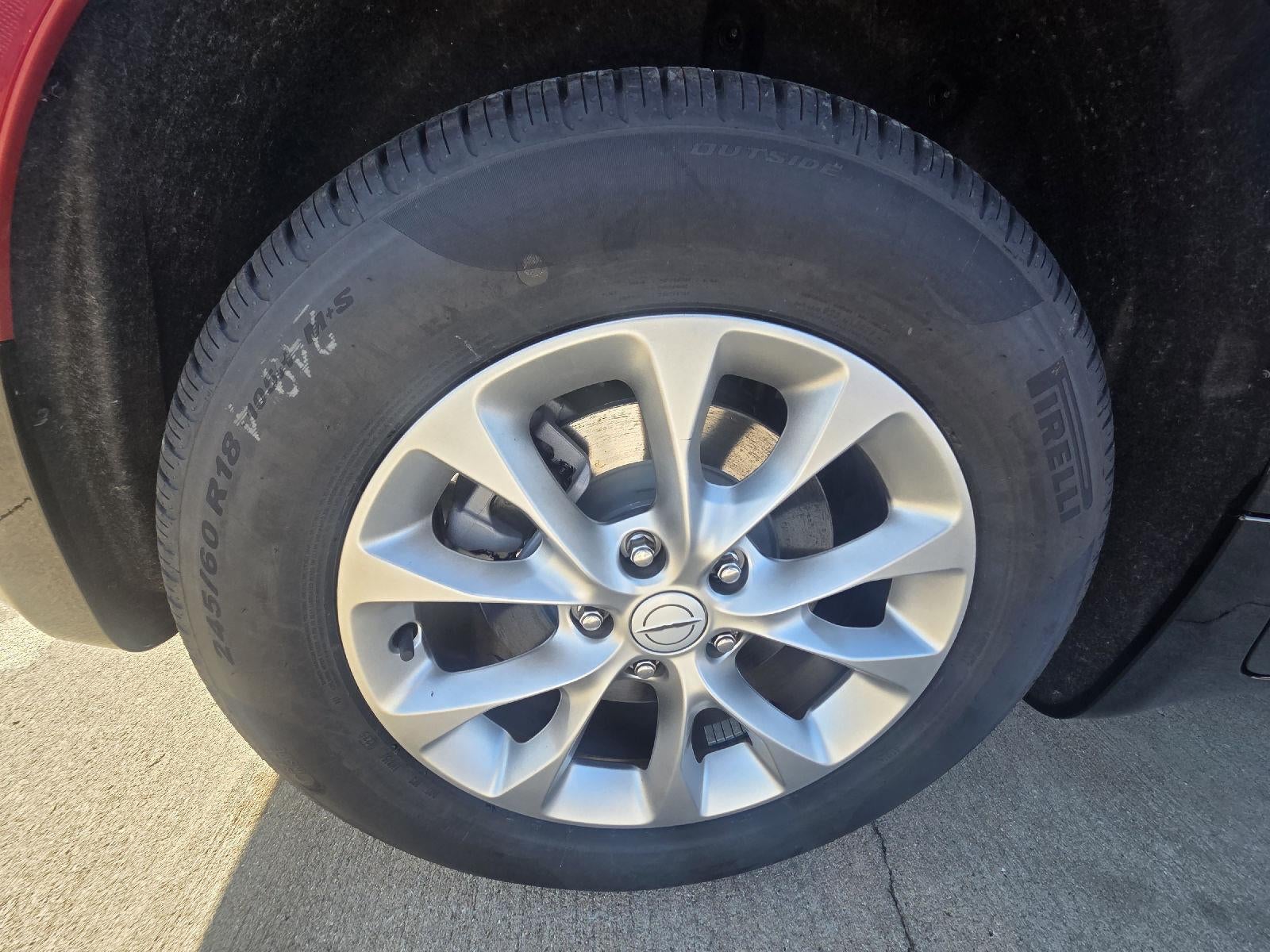 2026 Chrysler Pacifica Select