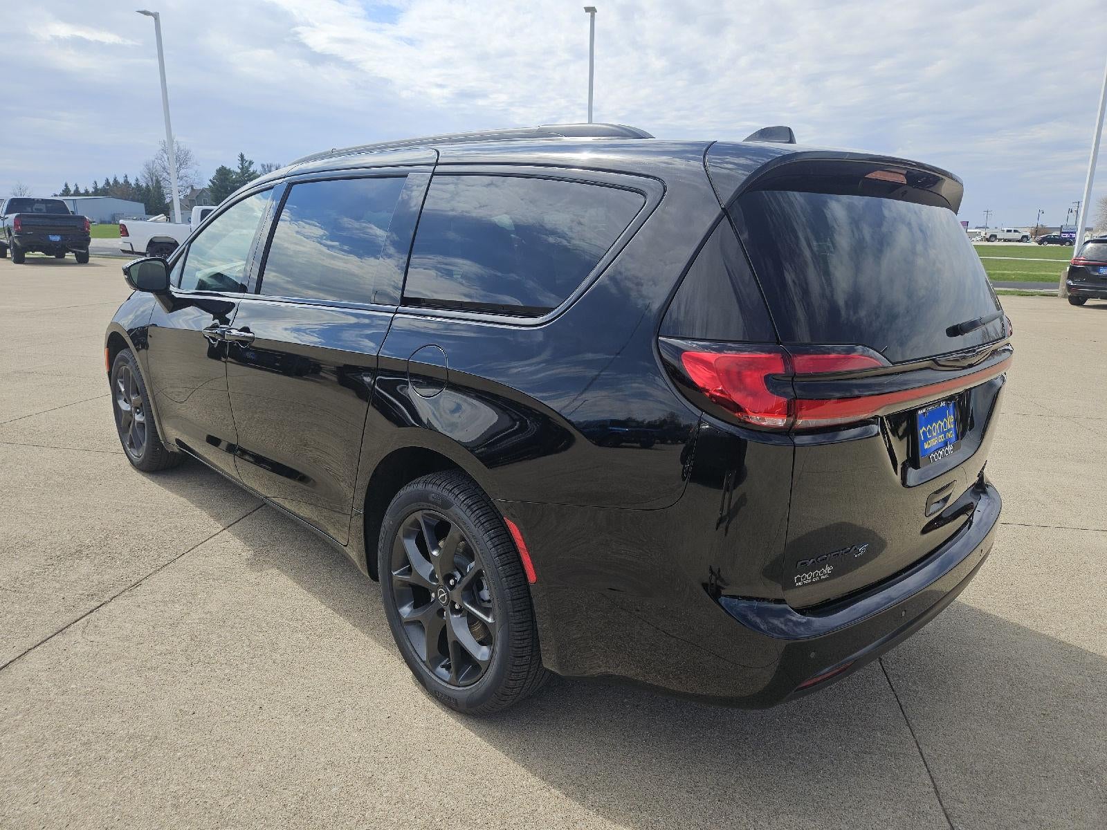 2026 Chrysler Pacifica Limited