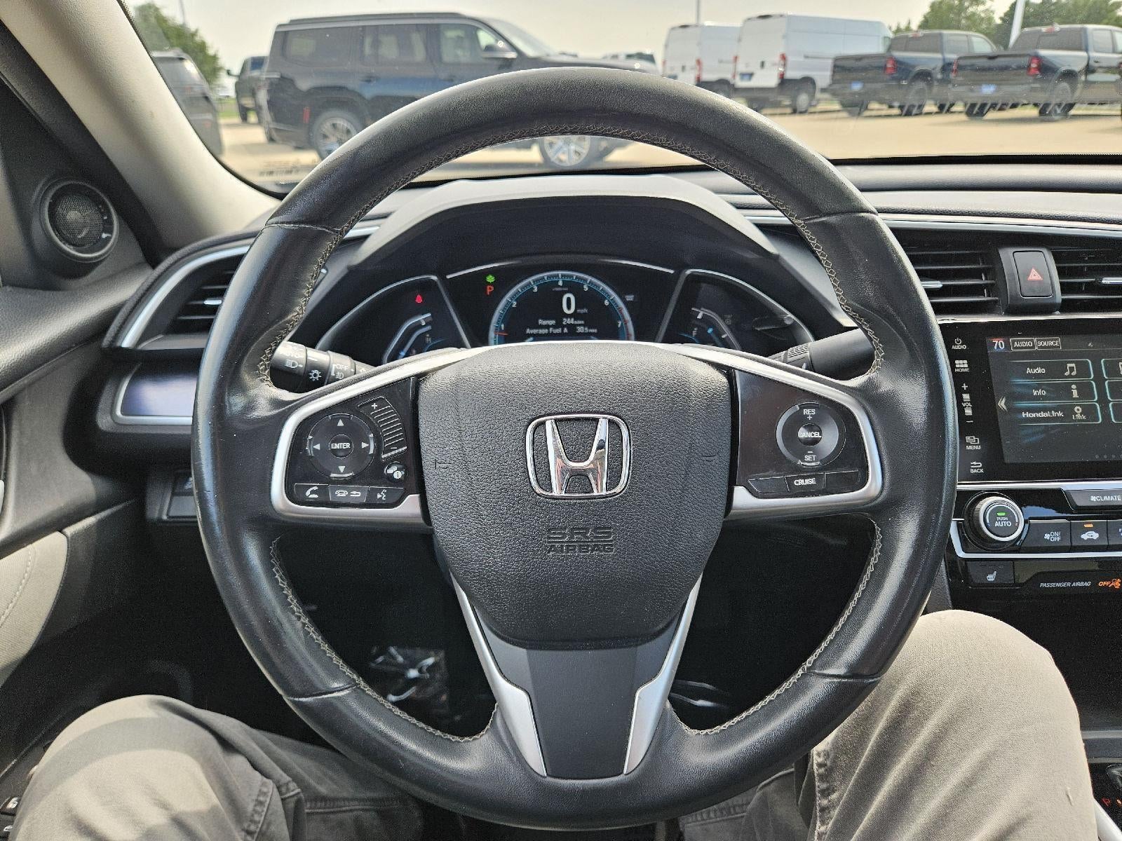 2018 Honda CIVIC SEDAN