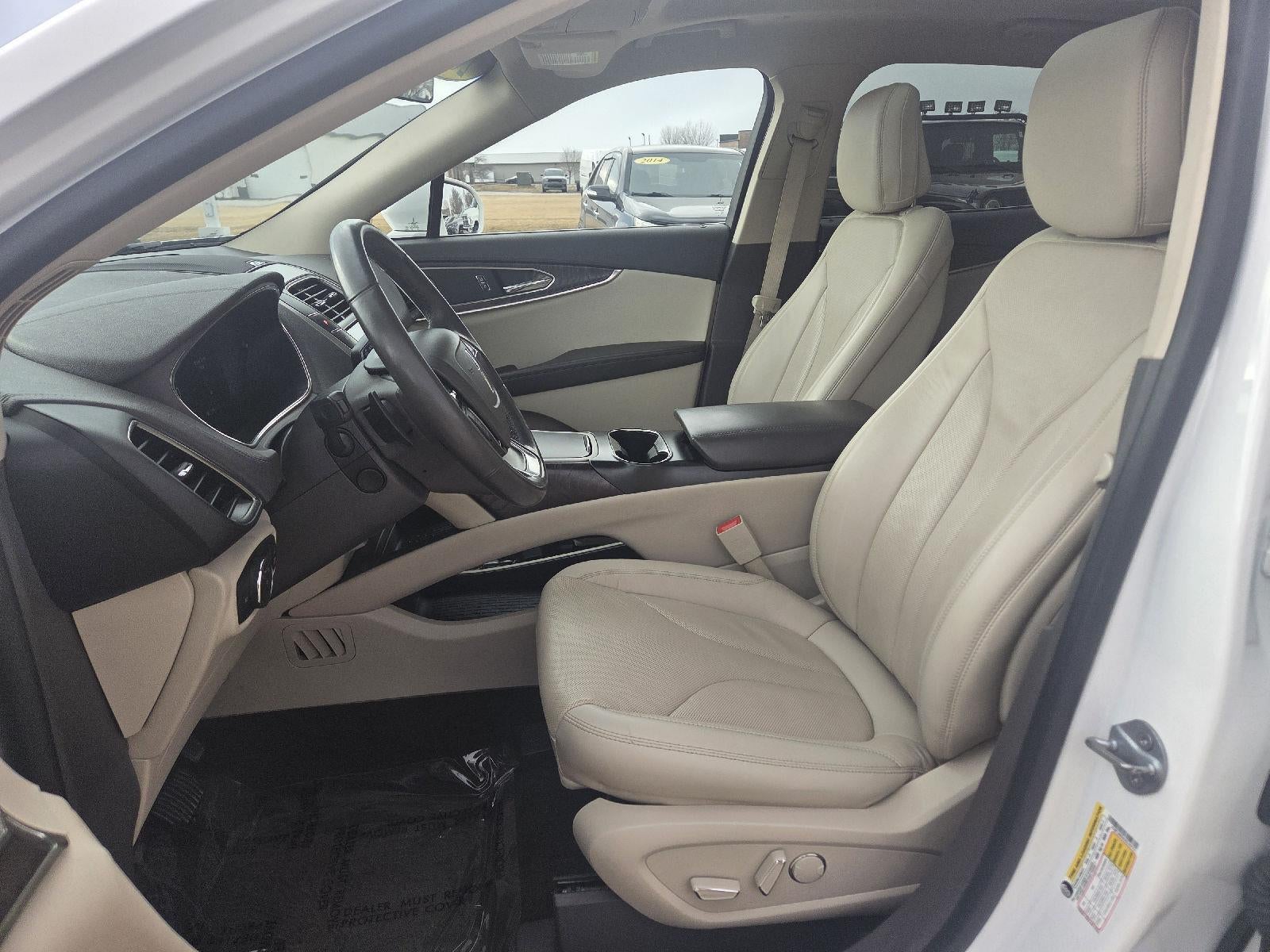 2020 Lincoln Nautilus Reserve