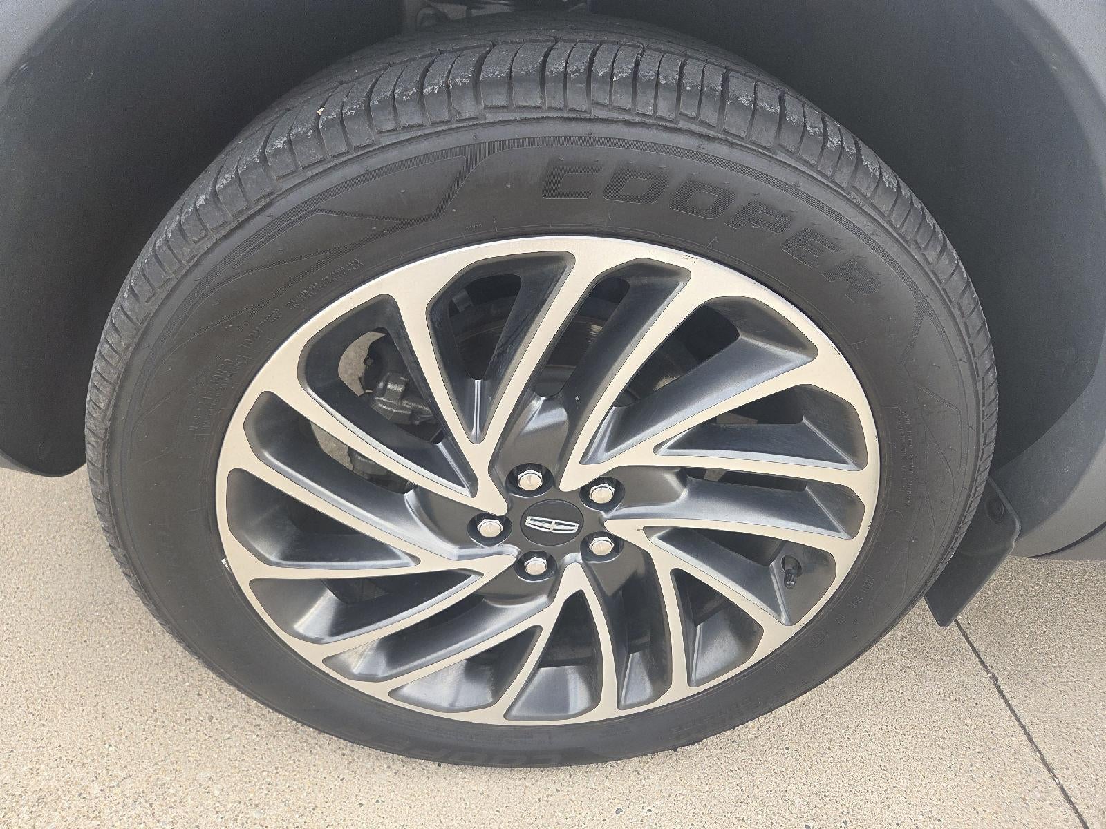 2020 Lincoln Nautilus Reserve