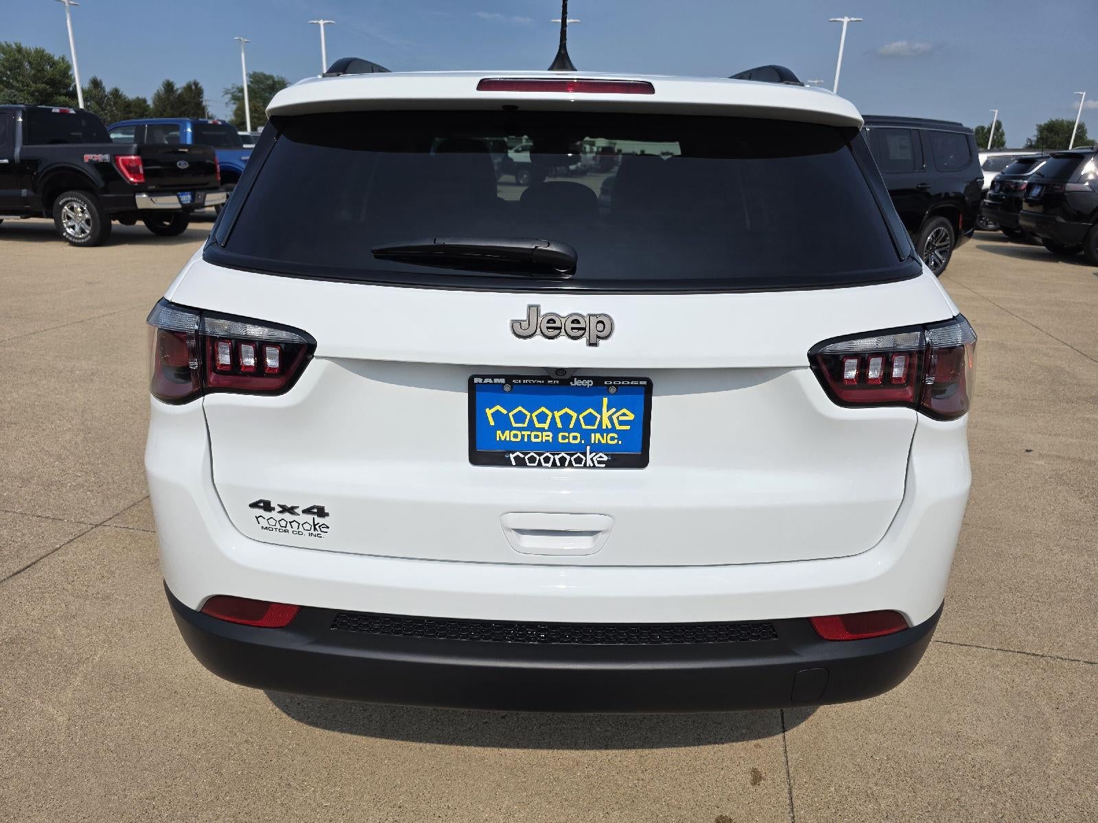2026 Jeep Compass Latitude Altitude
