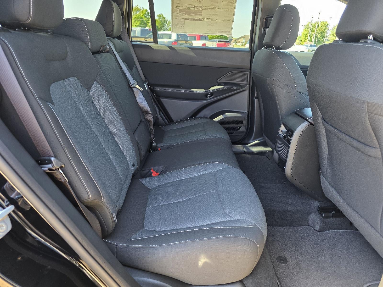 2026 Jeep Cherokee Laredo