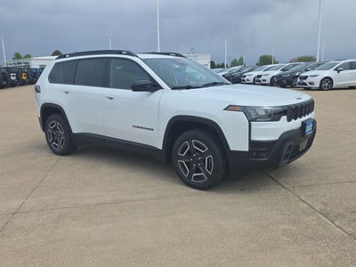 2026 Jeep Cherokee Laredo