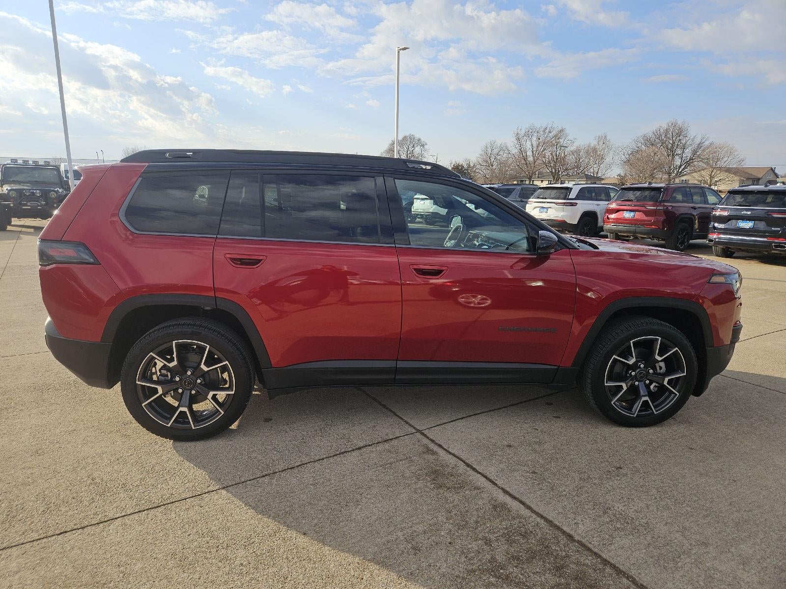 2026 Jeep Cherokee Overland