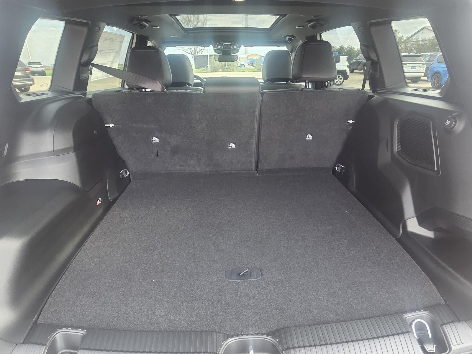 2026 Jeep Cherokee Overland