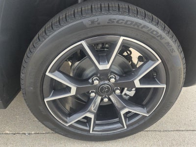 2026 Jeep Cherokee Overland