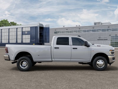 2026 RAM 3500 TRADESMAN 4X4 CREW CAB 8'