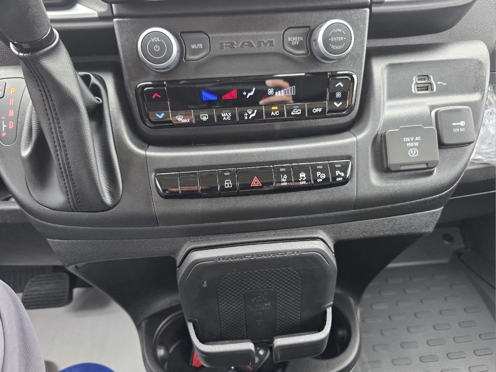 2025 RAM Promaster Cargo Van SLT+